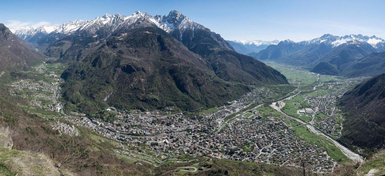 Sofi Apartment Chiavenna Kültér fotó